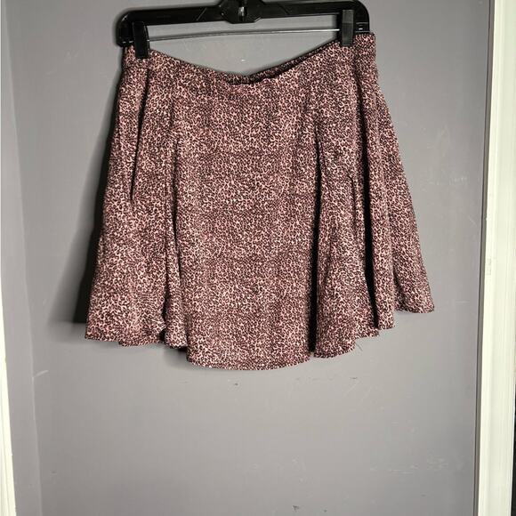Urban Outfitters Pink Animal Print Button Front Swing Skirt Size Large - Picture 5 of 7